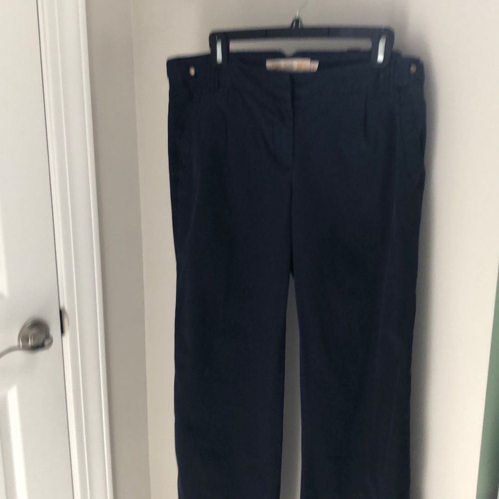 Chino in navy blue